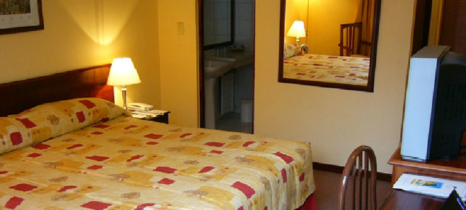 Hotel Alcala Del Rio Santiago Exterior photo